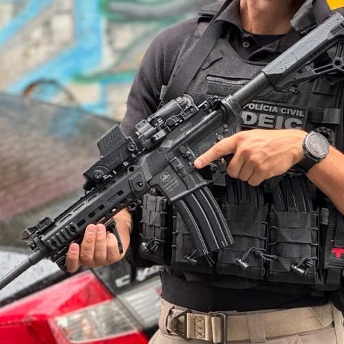 Polícia Civil cumpre mandados de busca e apreensão no bairro da Pituba