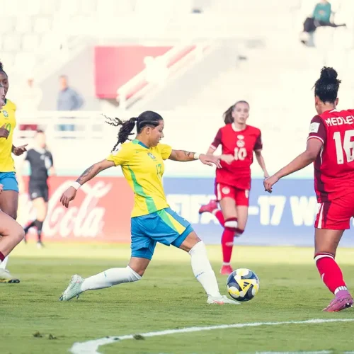 Brasil elimina Canadá nos pênaltis está na semi da Copa Sub-17