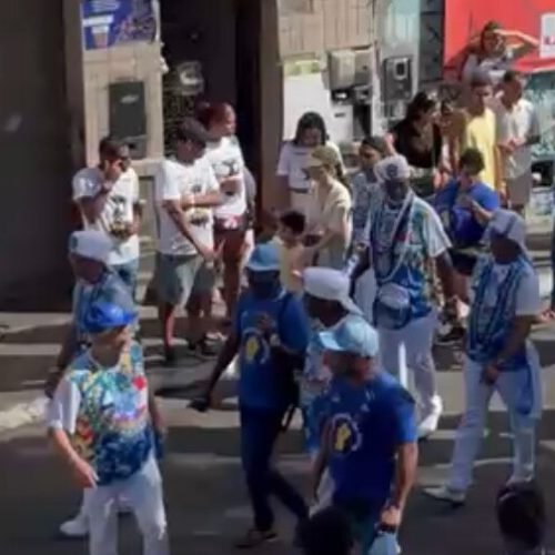 Grupos Percussivos agitam ao Desfile do 2 de Julho em Salvador