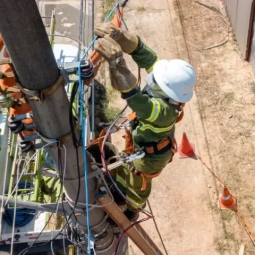 Ligações irregulares de energia crescem 15% em 2025, aponta Coelba