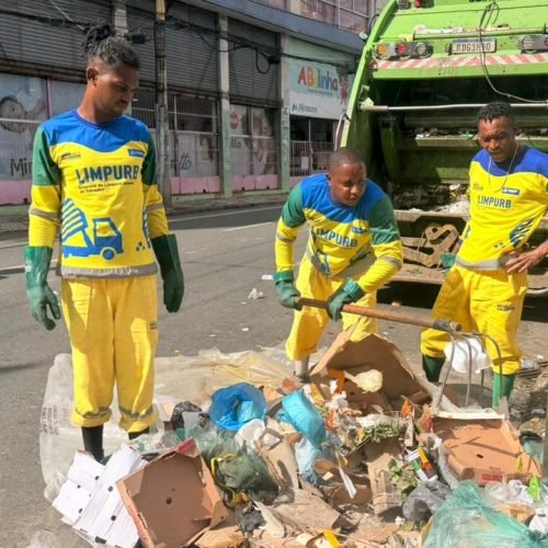 Salvador reage à paralisação e mobiliza equipes para conter o lixo