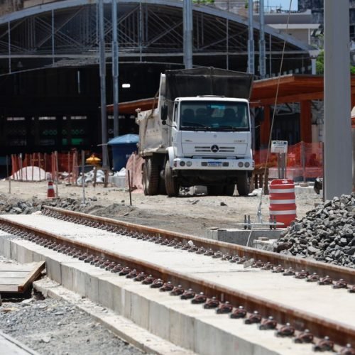 Obras do VLT avançam e Trecho 1 tem 50% de conclusão