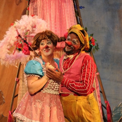 Teatro infantil gratuito garante diversão para toda a família no Verão das Artes da Funceb