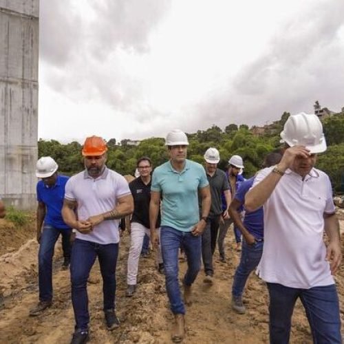Prefeito anuncia obras urgentes e reforça investimentos em moradia em Nova Constituinte