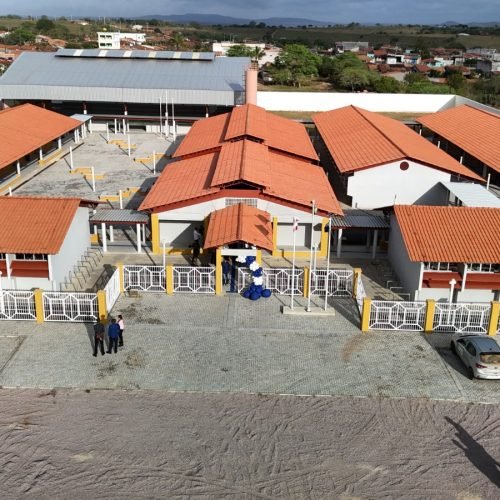Governo entrega Escola Municipal com investimento de R$ 7,2 milhões para povoado de Pedro Alexandre