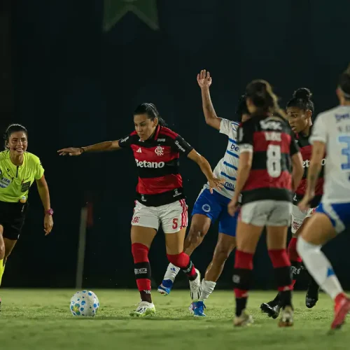 Flamengo e Cruzeiro empatam na abertura da 4ª rodada do BR Feminino