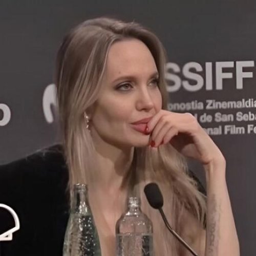 Angelina Jolie fala da mastectomia preventiva faz alerta sobre câncer de mama