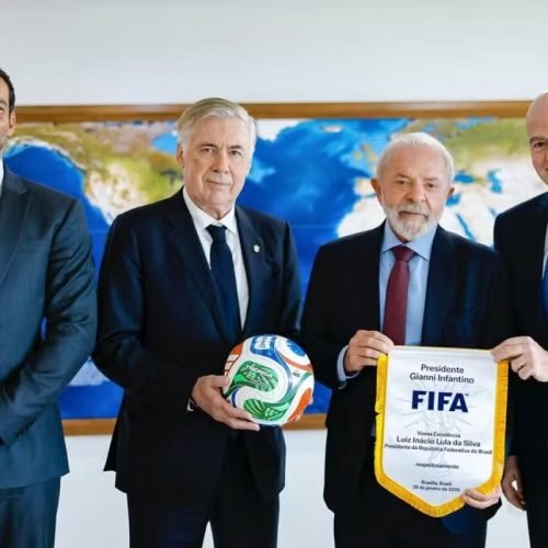 Lula vai à Confederação Brasileira de Futebol e coloca Neymar no centro da convocação da Seleção