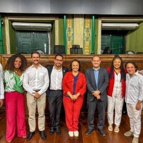 A bancada da oposição da CMS faz desagravo a vereador Silvio Humberto