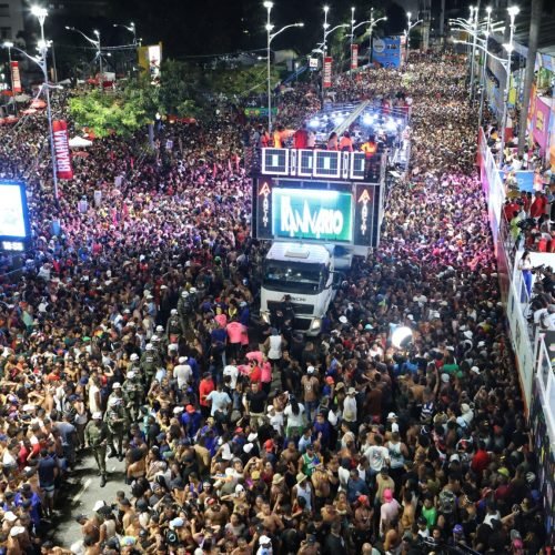 Iluminação pública tem a melhor avaliação entre os serviços do Carnaval de Salvador