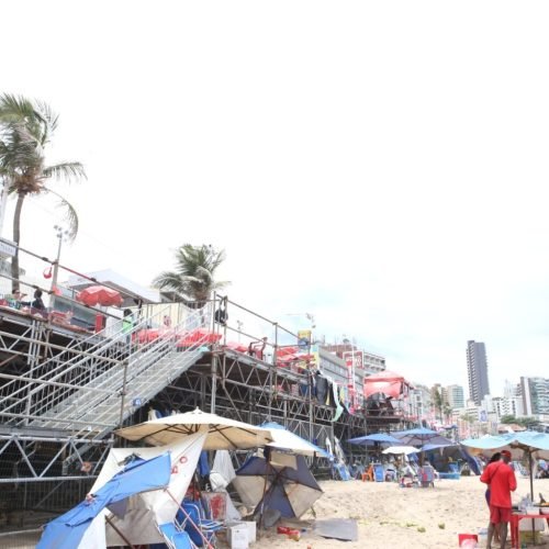 Ambulantes confirma que plataforma instalada na Barra para o Carnaval ficou ”mais seguro”