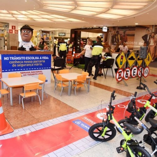 Exposição da Transalvador e fórum sobre segurança na Semana Nacional de Trânsito 2025