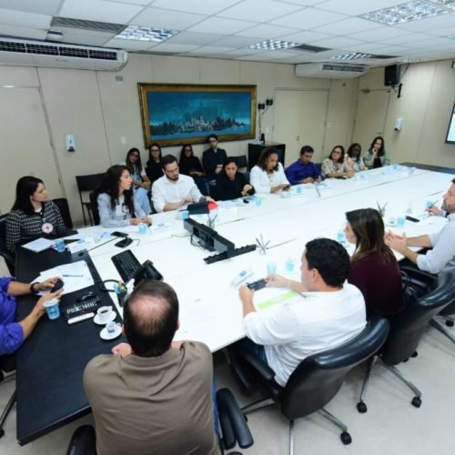 Prefeito Bruno Reis recebe comitê da Cruz Vermelha para traçar meta ao programa “Acesso Mais Seguro” em Salvador