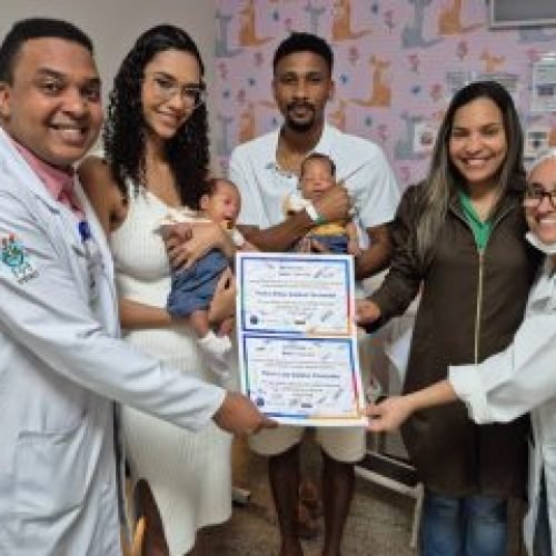Gêmeos recebem alta da UTI e ganham certificado de vencedor no Materno-Infantil de Ilhéus