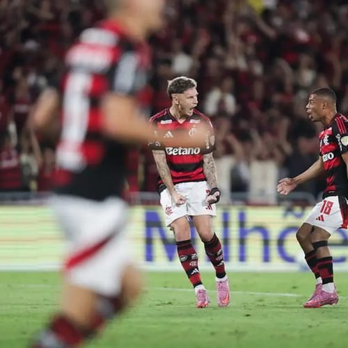 Flamengo derrota Estudiantes no Maracanã pela libertadores