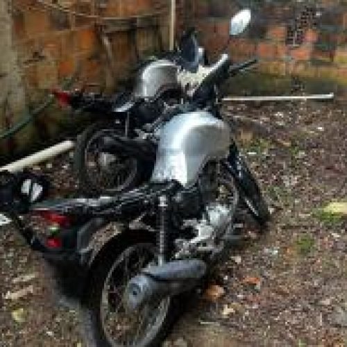 Dupla envolvida em desmanche de veículos é presa em Salvador