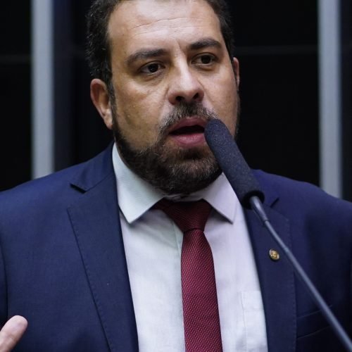 Presidente Lula nomeia Guilherme Boulos para a Secretaria-Geral da Presidência