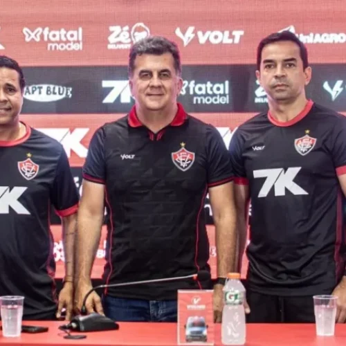 Rodrigo Chagas é efetivado como técnico do Vitória