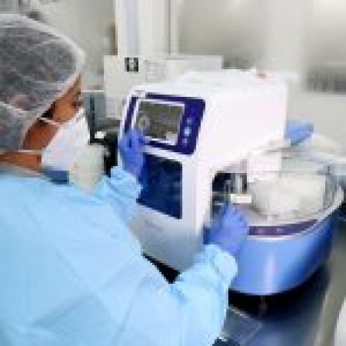 Laboratório Lacen-Ba  é lider em número de testes no Brasil, afirma Ministério da Saúde