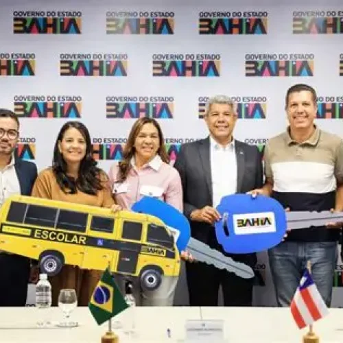 Jerônimo ganha título em Riachão e inspira forró celebrando o 364º município visitado