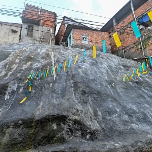 Prefeitura entrega 328ª geomanta em Salvador e beneficia 26 famílias em Pirajá