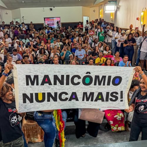 Grupo Teatral CAPS 3 – Não largou a mão