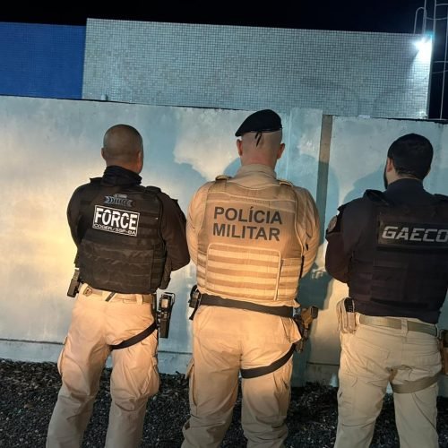 Quatro PMs são presos investigados por desaparecimento de jovens em Teixeira de Freitas
