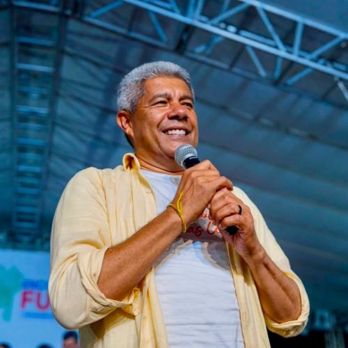 Jerônimo Rodrigues rebate críticas de ACM Neto e defende resultados da gestão na Bahia