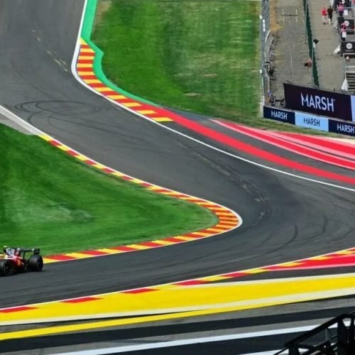 Antonelli vence em Spa e aumenta vantagem. Russell abandona após toque com Hamilton logo na primeira volta