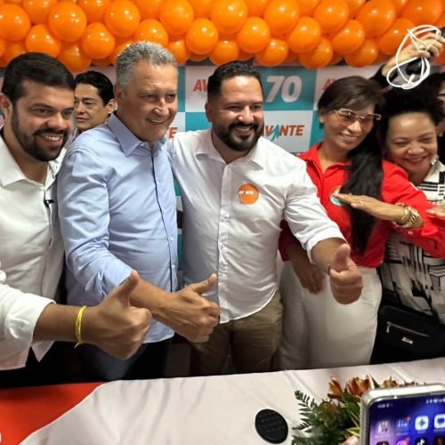 Rui Costa critica distância de ACM Neto do povo: “não gosta do corpo a corpo, grava até vídeo virtual”O pré-candidato ao Senado disse que a oposição tem dificuldade para fazer política por não atuar coletivamente