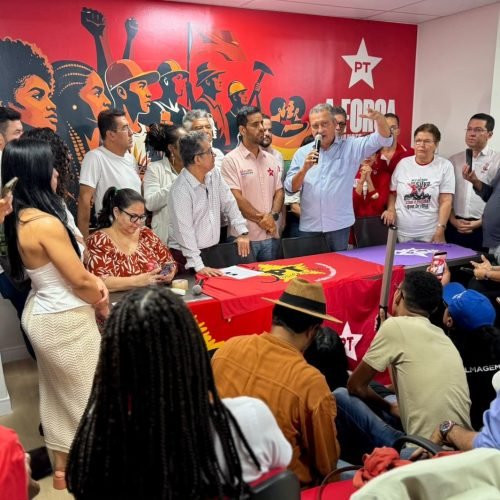 PT Bahia aprova os nomes do Time de Lula para Governo, Senado, Câmara e ALBA