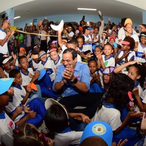Rede municipal de ensino de Salvador avança no Ideb 2025 com crescimento nos Anos Iniciais e Finais
