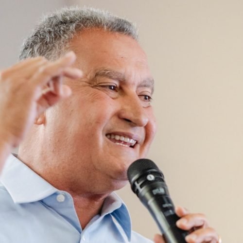 Rui desmente prefeita de Conquista sobre creches do Novo PAC e repasses para saúde do município