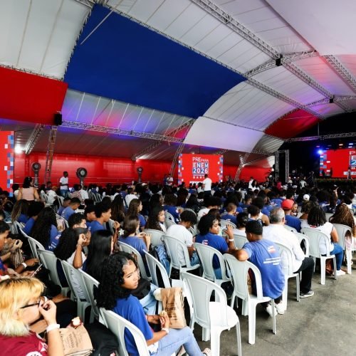 Governador Jerônimo Rodrigues participa de aulão preparatório para o Enem 2026