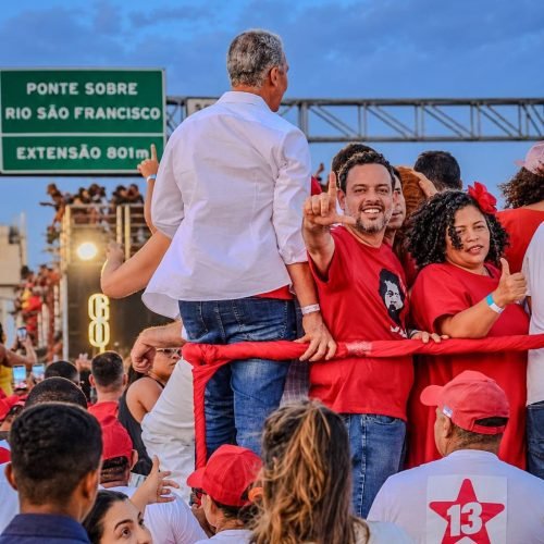 Em caminhada com Lula entre Juazeiro e Petrolina, Lucas Reis diz que a Bahia vai salvar o Brasil mais uma vez