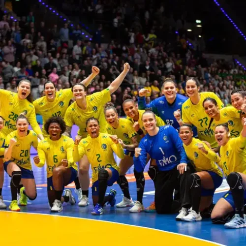 Brasil sobra diante de Cuba na estreia do Mundial de Handebol Feminino