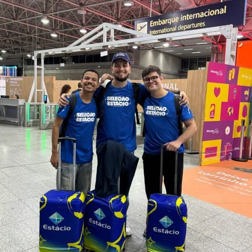 Após vivenciarem os bastidores da Seleção Brasileira, alunos da Estácio embarcam para os Estados Unidos para experiência ao lado da CBF