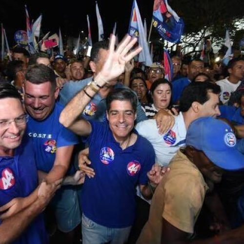 ACM Neto intensifica campanha em Amargosa e promete enfrentar crise na saúde e segurança
