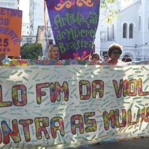 Ato político: Passeata em prol de Lula movimenta a região da Piedade, em Salvador