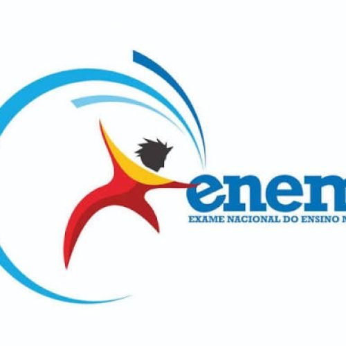 Aulão reúne 4 mil estudantes da rede estadual em preparação para o Enem 2026