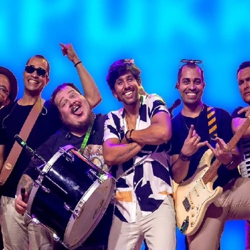 Ú Tal do Xote se apresenta no Forró do Yacht