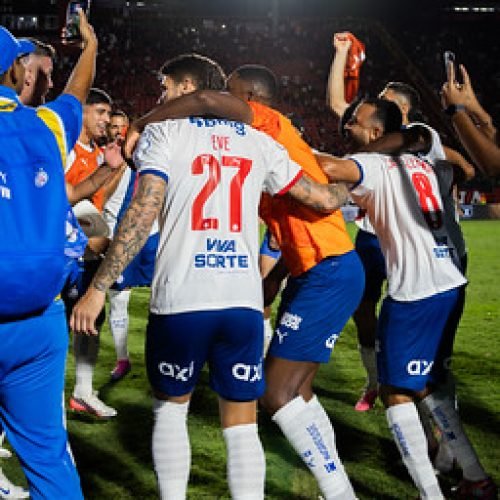 “Partidos picantes”: Jogador do Bahia celebra atuação decisiva no clássico e afirma que o importante é vencer