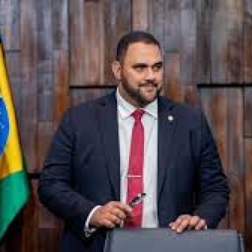 Deputado é preso em operação da Polícia Federal que investiga fraudes na educação do RJ