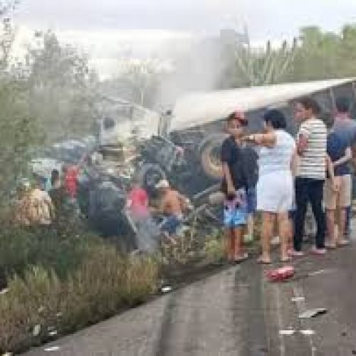 Motorista que causou acidente com 16 mortes na BR-116 é preso por homicídio doloso
