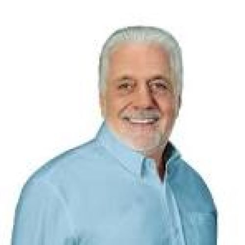 Wagner anuncia suplentes para disputa ao Senado nesta terça-feira (21) em Salvador