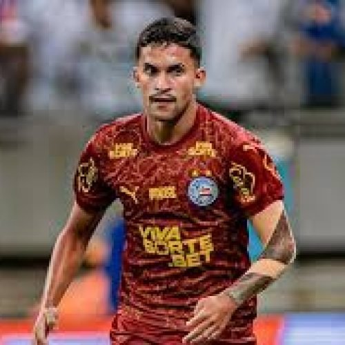 “Medo de sair de casa”: jogador do Bahia expõe clima tenso e revolta da torcida