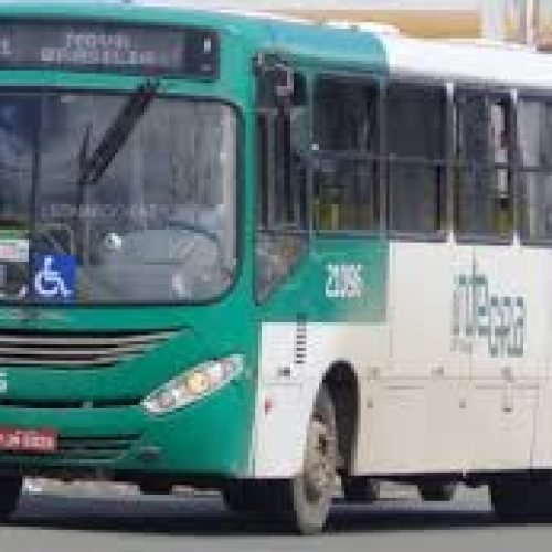 Rodoviários suspendem reunião e mantêm estado de greve em Salvador