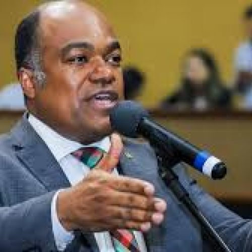 Deputado Samuel Júnior sofre acidente na Bahia após agenda política