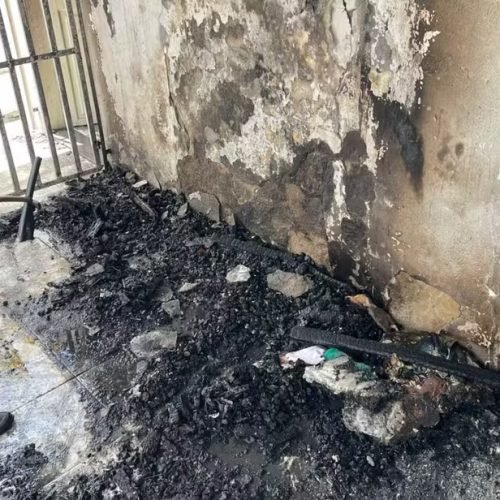 Após vazamento de gás casa pega fogo em Coité