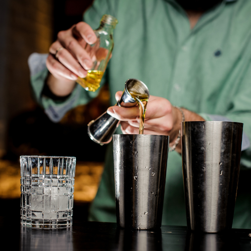 Abrasel se manifesta contra a proibição de destilados na Bahia